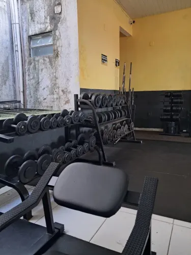 Arrenda se uma academia 