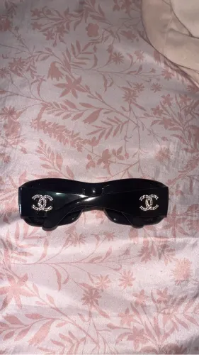 óculos de sol chanel 6008-b preto original