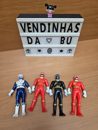 Bonecos Power Rangers