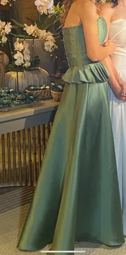 Vestido de festa feito em ateliê - tamanho 34