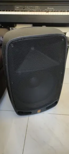 [OPORTUNIDADE!!!] PAR DE CAIXAS ATIVAS STANER PS 1501 SOM CRISTALINO E POTENTE