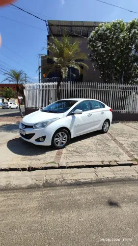 Hyundai HB20S Premium 1.6 Flex 16V Aut. 4P 2014