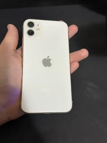 iPhone 11 64GB