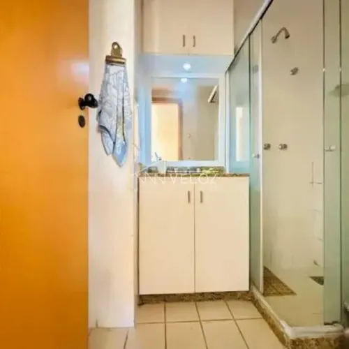 Apartamento : Padrão / Residencial / Lagoa