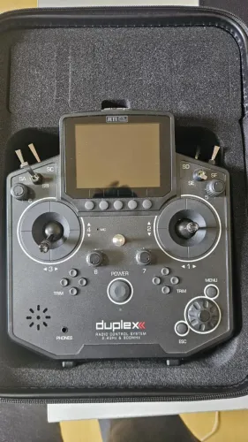 Vendo Jeti DS12 com pacote de 12 canais + receptor rex 12 canais 