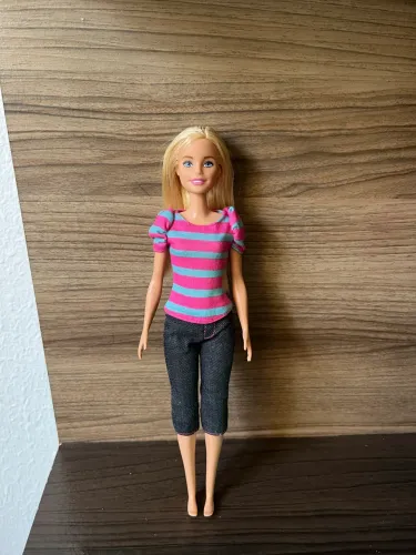 Barbie loira