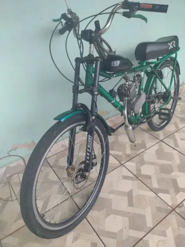 Vendo bike motorizada barra forte