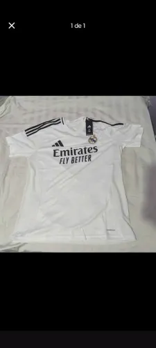 Camisa Real Madrid Adidas modelo torcedor oficial 