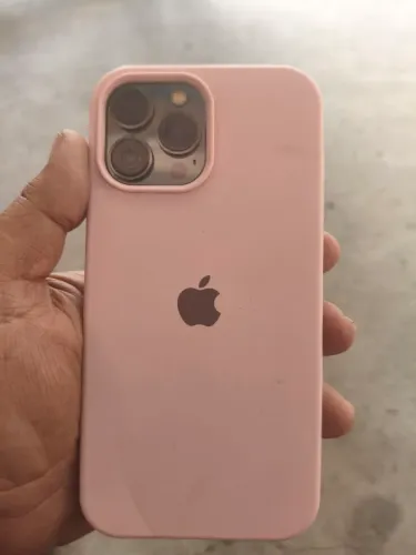 iPhone 13 Pro Max 256 gigas muito novo!!!