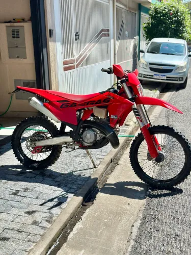 Gasgas EC 300 2025 Apenas 52 horas 