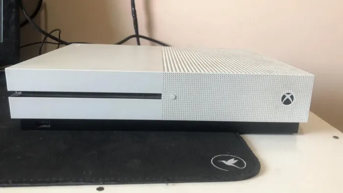 Xbox one s com jogos