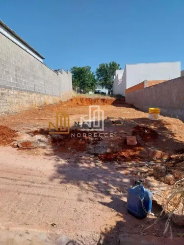 Terreno à venda, Jardim dos Lagos em Cardeal