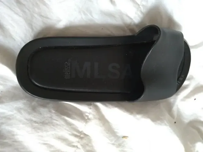 Chinelo Melissa Tam. 37 - Vendo 80,00