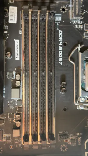 Placa mãe MsI z270 SLI Plus