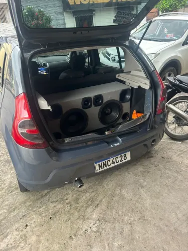 Som automotivo