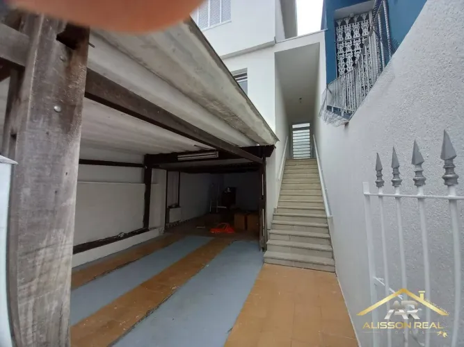 Sobrado à venda 137m²| 3 Quartos| Sala Ampla| 2 Vagas no Bela Vista/Osasco.
