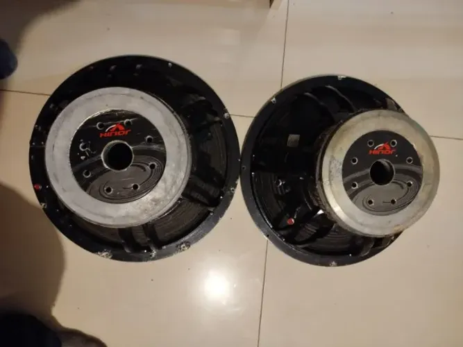Subwoofer Hinor 2K5 1250 RMS 15"