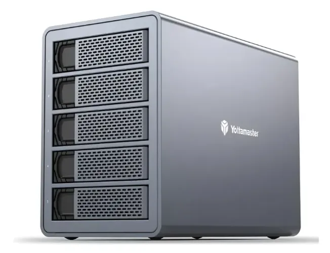 Gabinete Yottamaster com 5 baias
