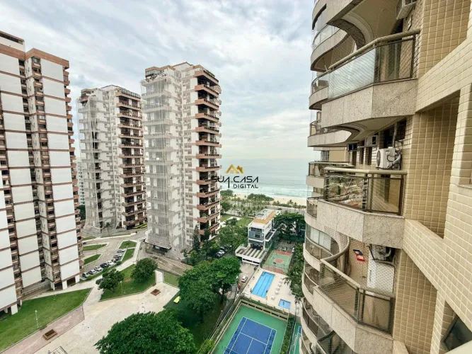 Apartamento com 3 quartos e vista mar à venda no Condomínio Playa del Mago, Orla da Barra 