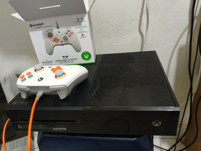 XBOX ONE COM CONTROLE OLXPAY ENVIO