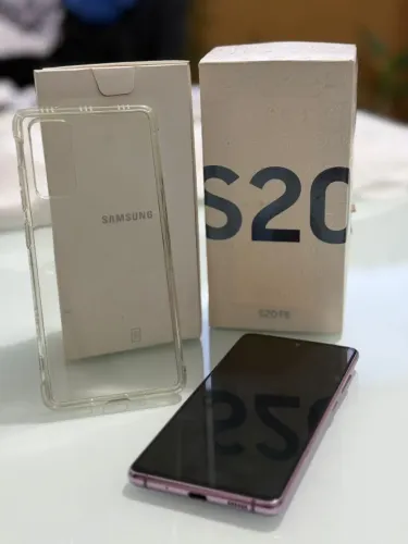 Samsung S20 FE-128gb