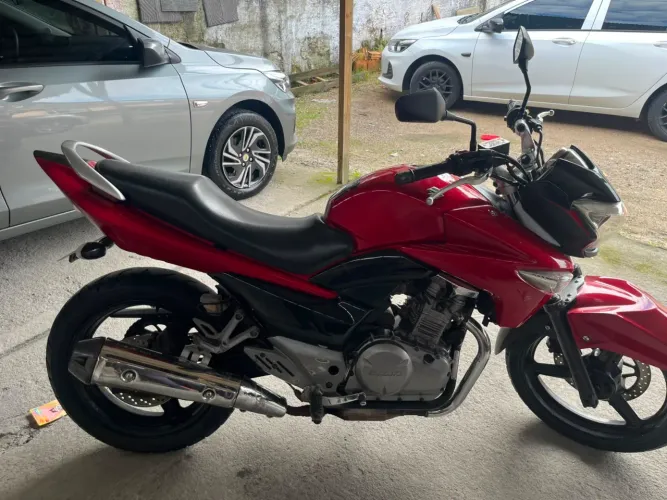 Suzuki Inazuma 250 2014 abaixo da fipe