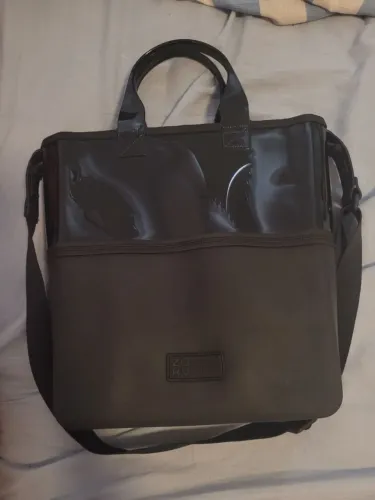 *Vendo bolsa zaxy every week preta*<br>