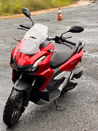 ADV 160
