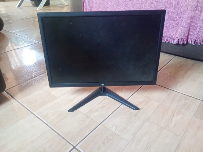 Monitor 19 Polegadas LED HD para PC Computador