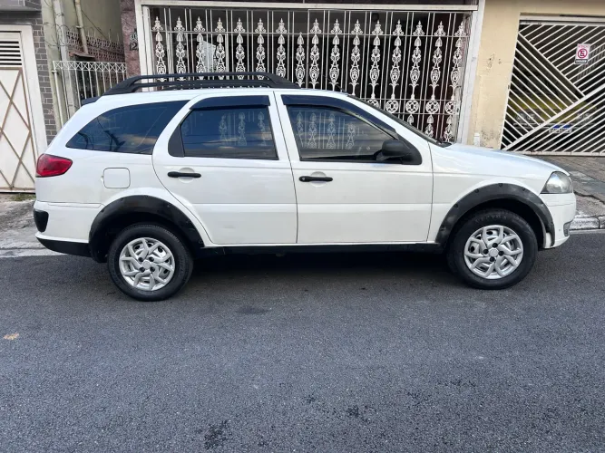 Fiat Palio ELX 1.8/ 1.8 MPI Flex 8V 4P 2010