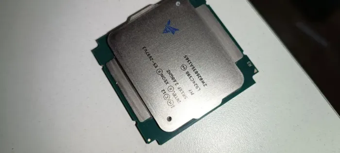 Xeon 2697 V3