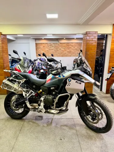 Gs F900 Adventure