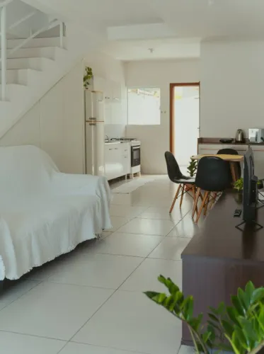 Apartamento Duplex 2 quartos a 5 min a pé da praia do Campeche (até dezembro)