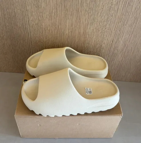 Yeezy Slide Bone Adidas Original 