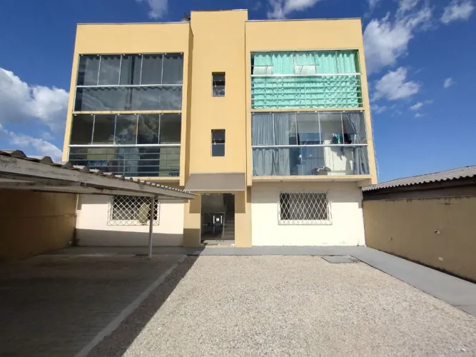 Excelente apartamento garden com 2 quartos e móveis planejados à venda em São José dos Pin