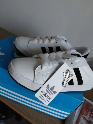 Tênis feminino