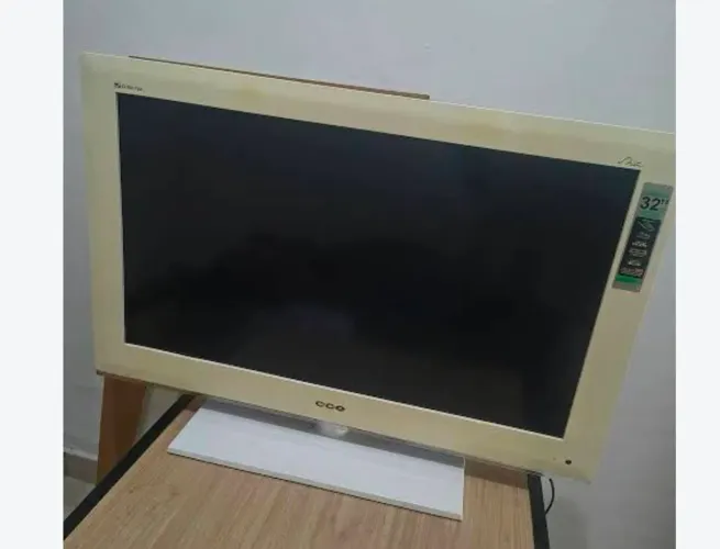 Tv 32 