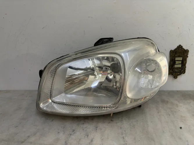 Farol Fiat uno vivace Way Fiorino 2010/2015 original 