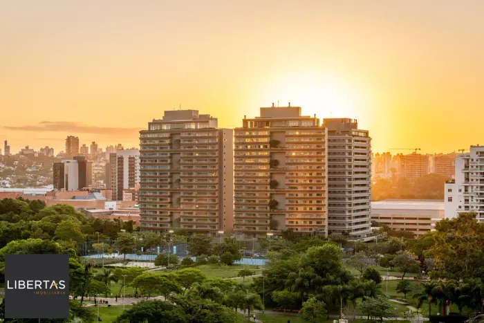 Cobertura em Jardim Europa