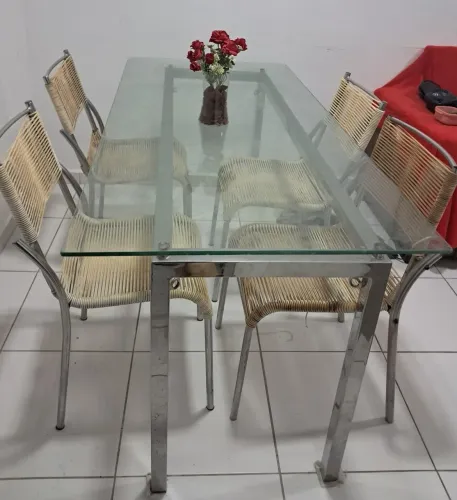 Mesa de Aço Inox e vidro