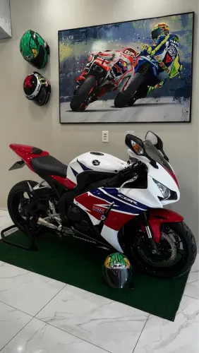 CBR 1000rr HRC fireblade mais nova do Brasil
