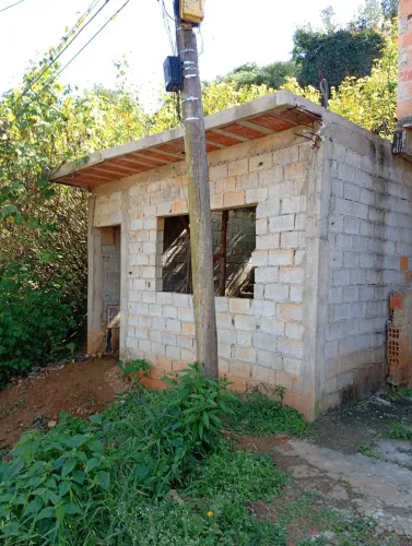 Vende-se terreno 