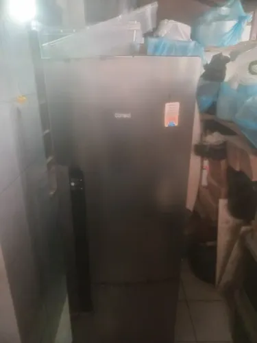 Geladeira Consul com defeito no congelador