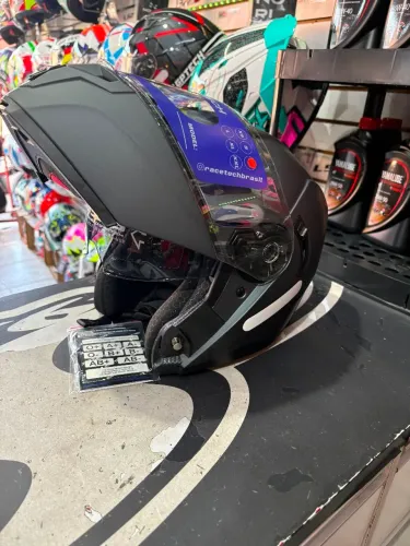 Capacete race tech 