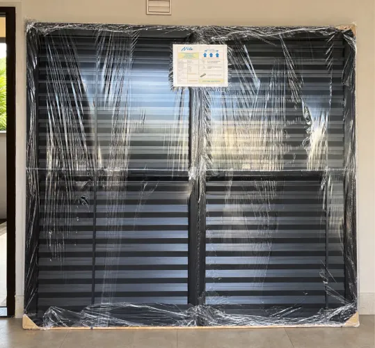 Porta de Palheta Preta 2,10 x 2,00 m - NOVA, nunca instalada