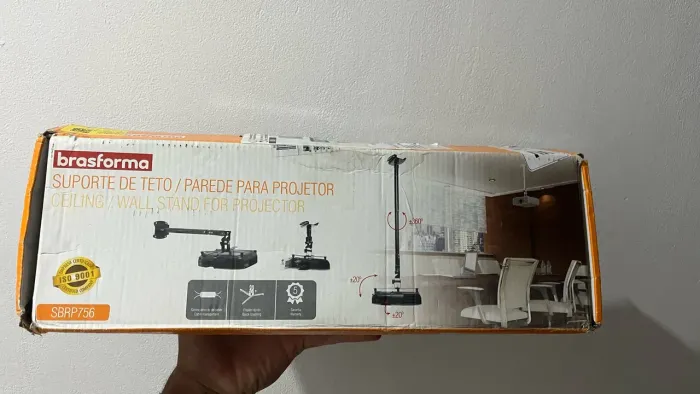 Suporte universal para projetor - Brasforma