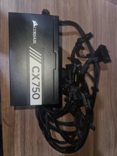 Fonte corsair Cx750
