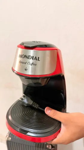 Cafeteira Mondial Smart Coffee Vermelha em Ótimo Estado