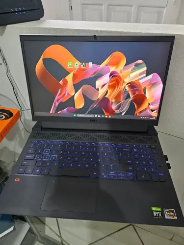 Notebook Dell G15-RTX 3050 / Ryzen 5 5600H / 32GB de RAM/ SSD 512GB