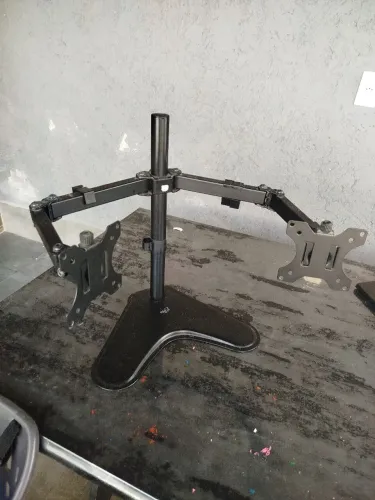 Suporte para dois monitores ELG